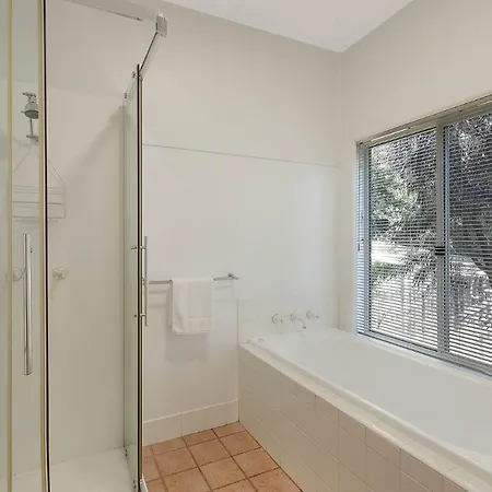 Surfside Villa Pambula Beach Exterior photo